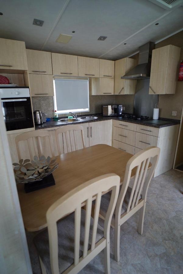 Manor Park Hunstanton Pets Go Free Linen Included Villa Bagian luar foto