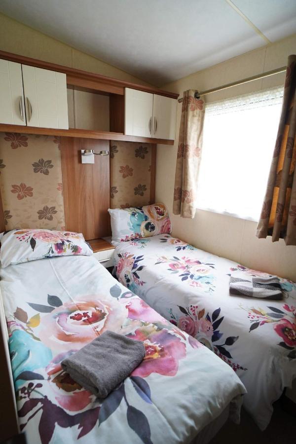 Manor Park Hunstanton Pets Go Free Linen Included Villa Bagian luar foto